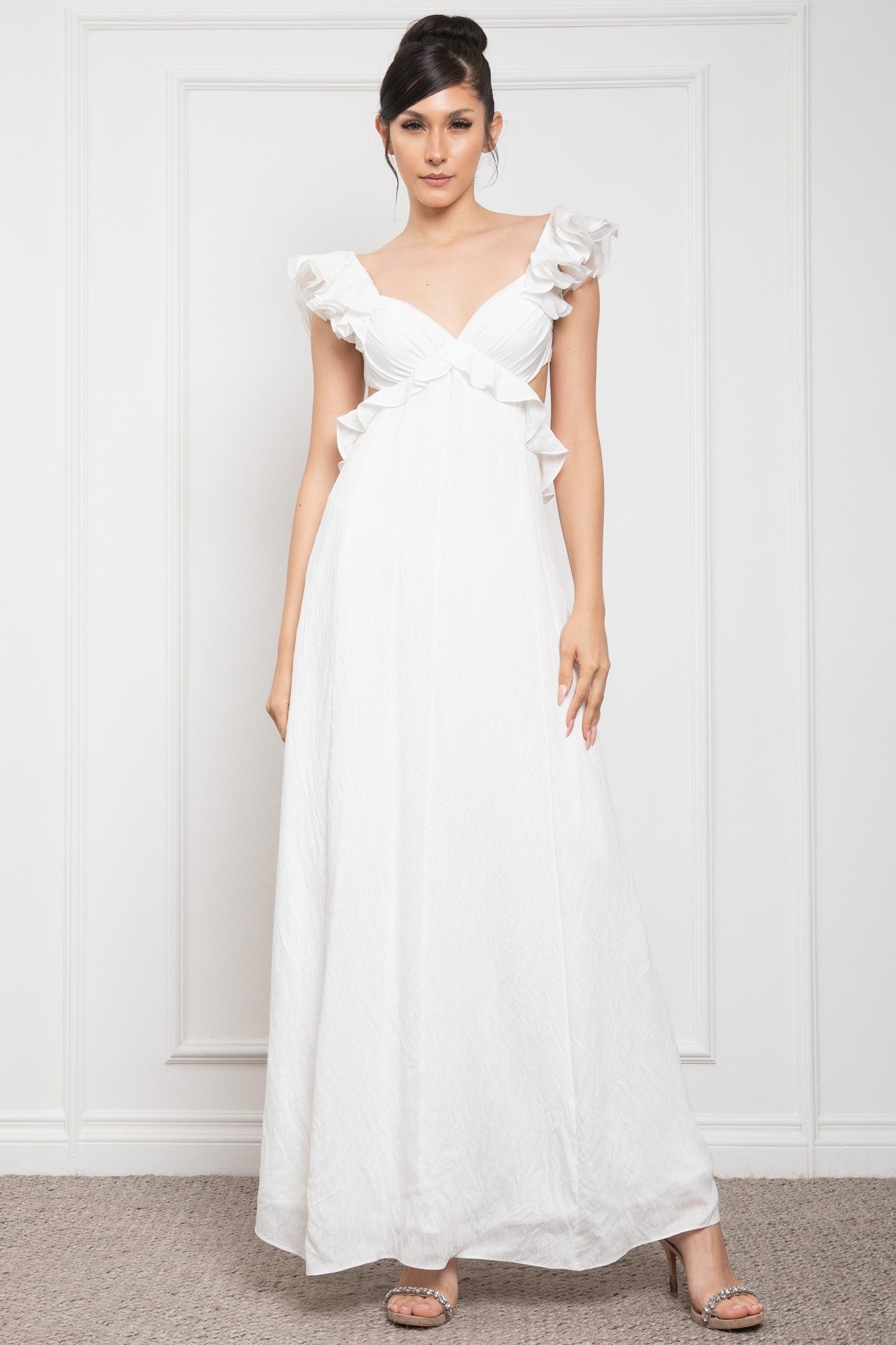 Mollie Ruffle Maxi Dress (Off White)